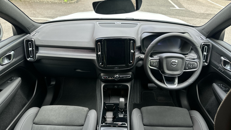 Volvo EX40 185kW Extended Range Plus 78kWh 5dr Auto Electric Estate